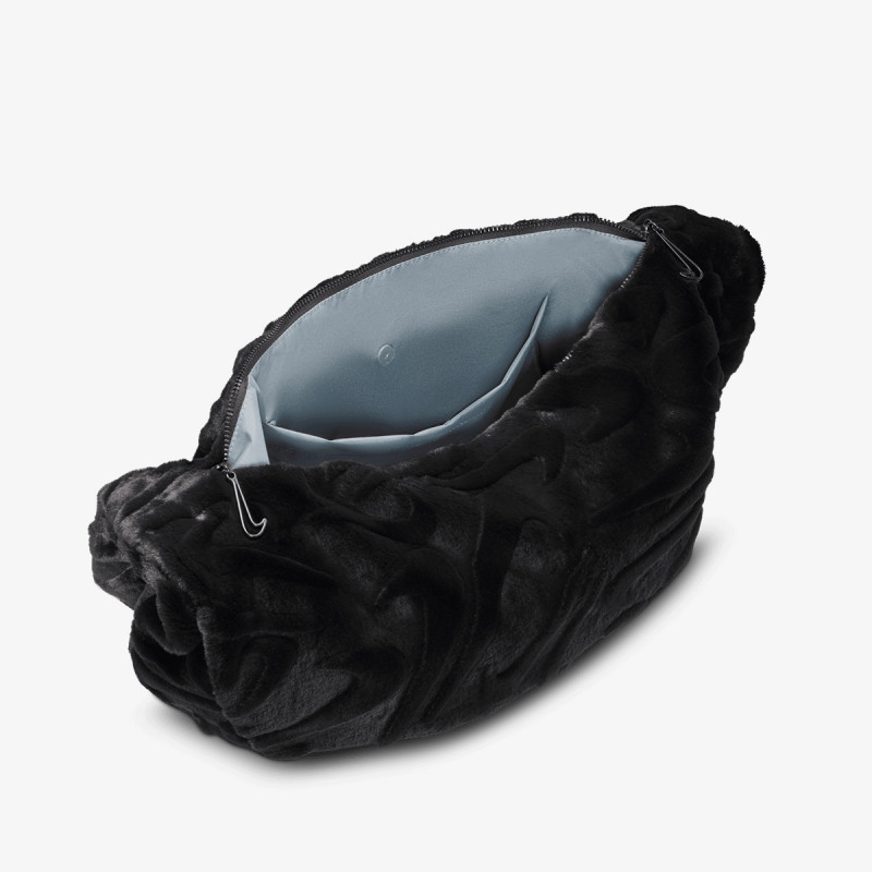 Nike NK NSW FX FUR SLOUCHY BAG 