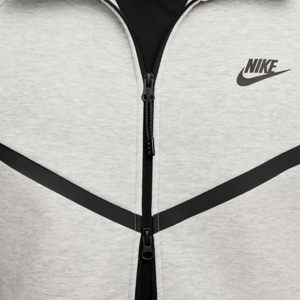Nike Tech 