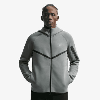 Nike Tech 
