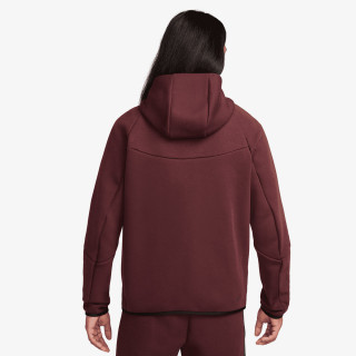 Nike Tech 