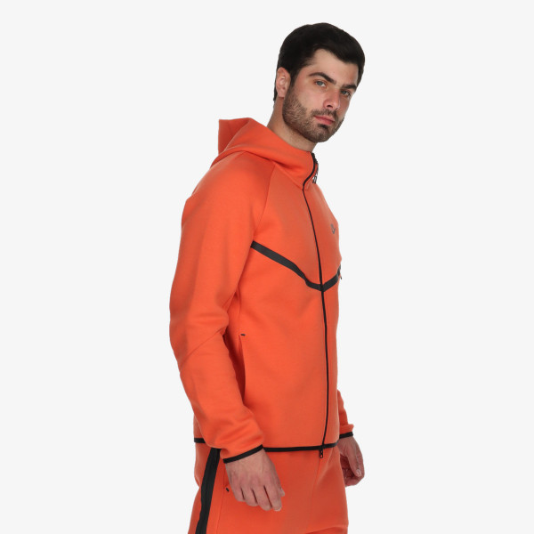 Nike Tech 