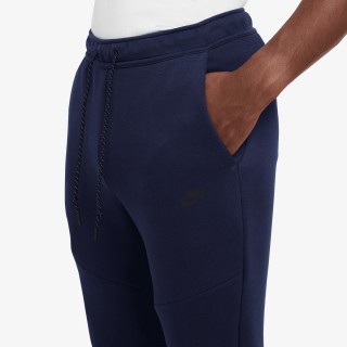 Nike Tech 