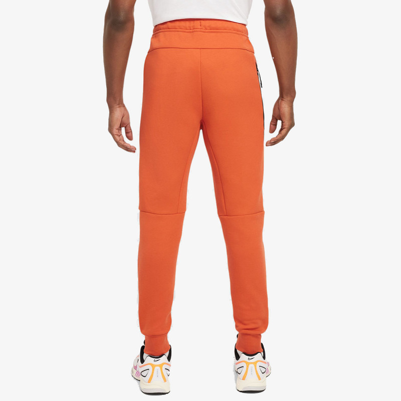 Nike Tech 