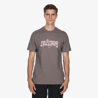 Nike T-shirt 