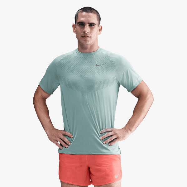 Nike M NK DFADV STRIDE SS TOP 