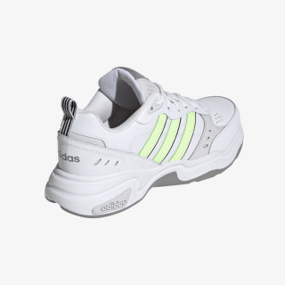 adidas STRUTTER 