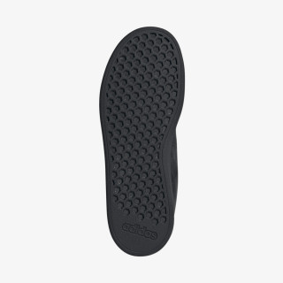 adidas ADVANTAGE BASE 2.0 J 