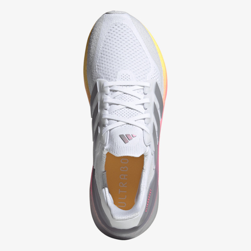 adidas Ultraboost 5 