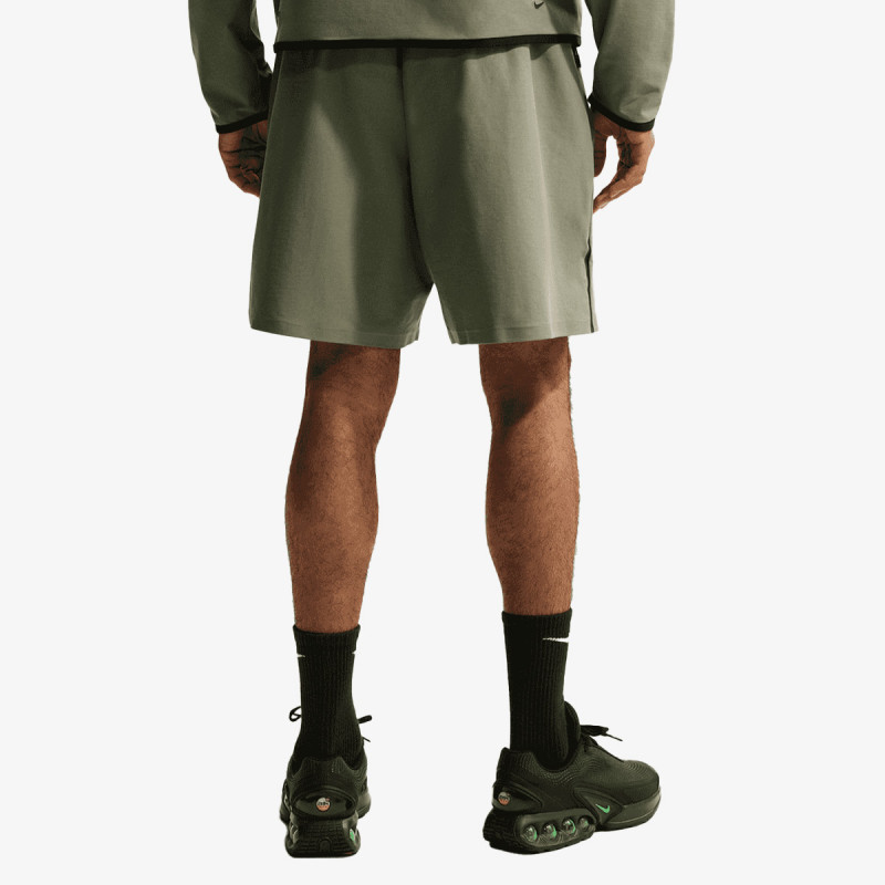 M NK TECH SHORI KNIT SHORT 