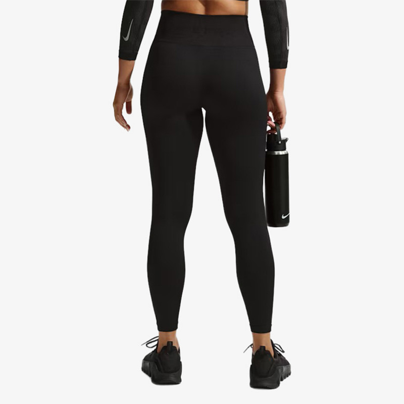 Nike Pro 