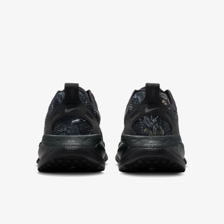 Nike NIKE VOMERO 18 CM 