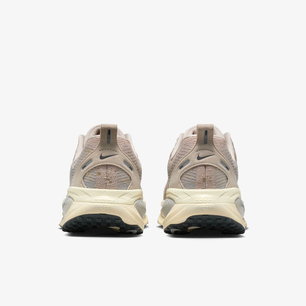 Nike W NIKE VOMERO 18 SE 