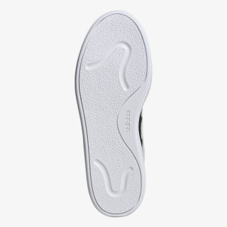 adidas COURTBLOCK 