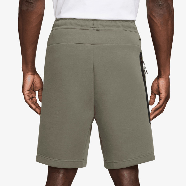M NK TECH FLC SHORT 