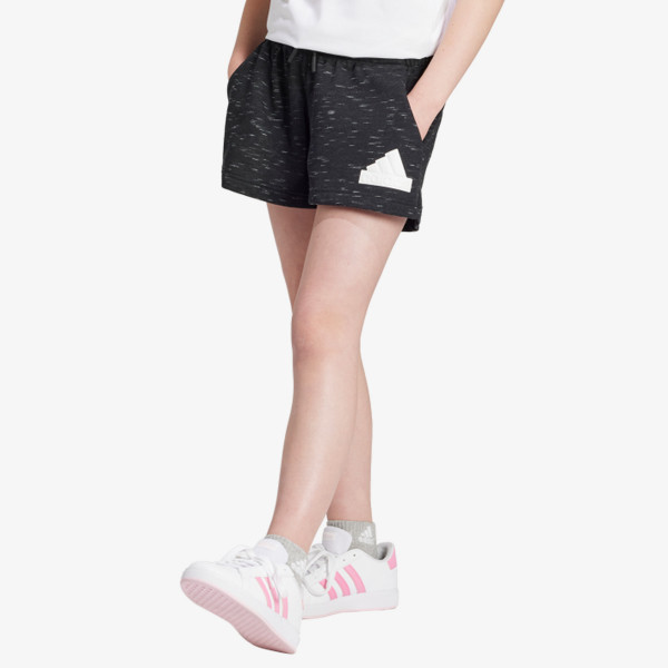 adidas ESSENTIALS 