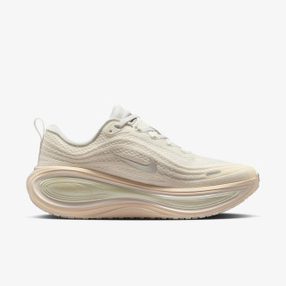 Nike W NIKE VOMERO PLUS ESS 