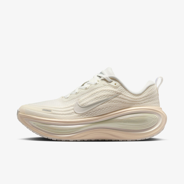 Nike W NIKE VOMERO PLUS ESS 
