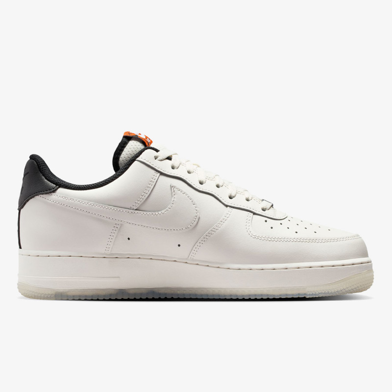 Nike Air Force 1 Low 
