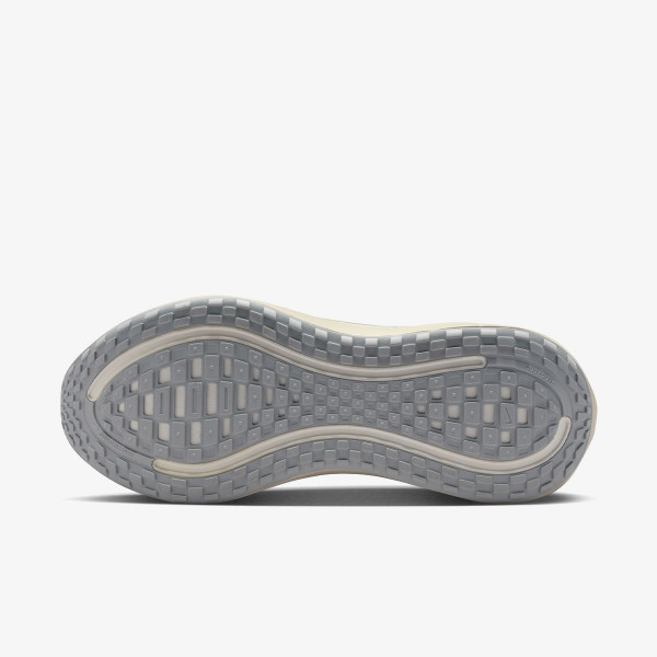 Nike NIKE VOMERO PLUS EMEA 
