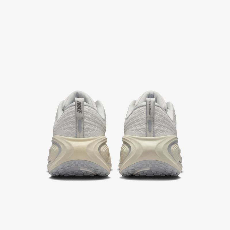 Nike NIKE VOMERO PLUS EMEA 