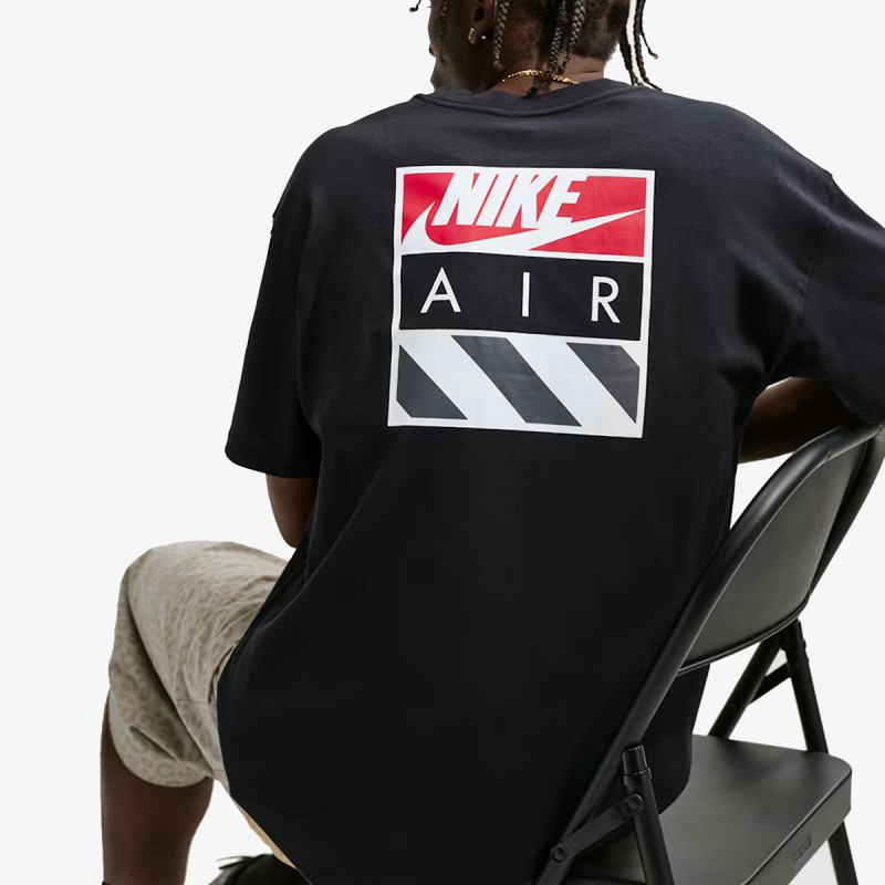 Nike Sportswear 