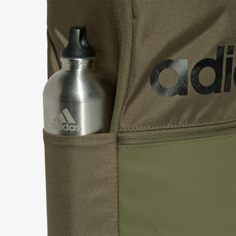 adidas Classic 