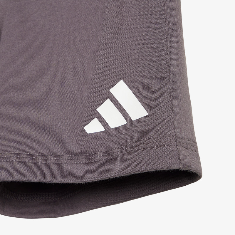 adidas Big logo 