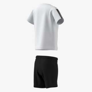 Essentials Tee 