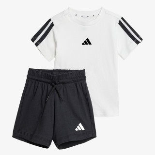 Essentials Tee 