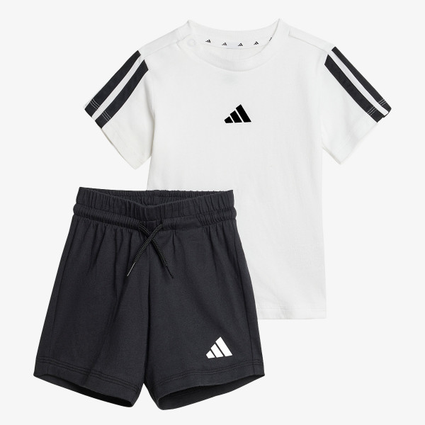 Essentials Tee 