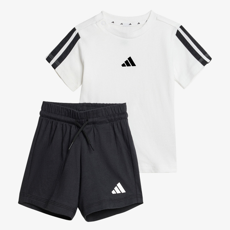 Essentials Tee 