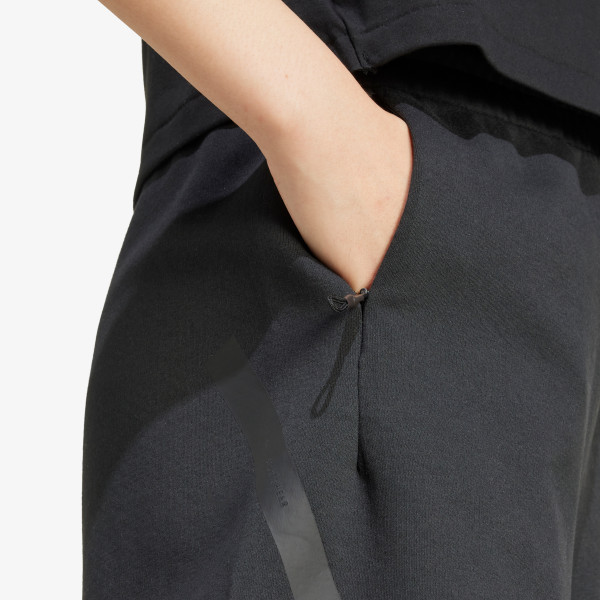 adidas W Z.N.E.  SHORT 