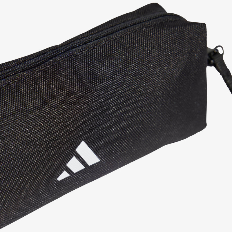 adidas CLSC PCASE BP 