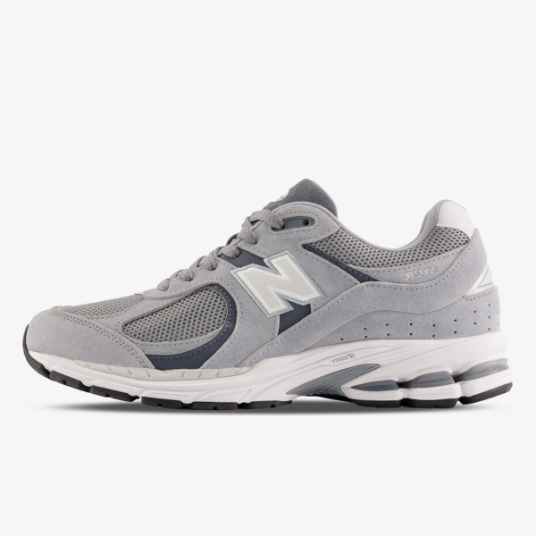 New Balance 2002R 