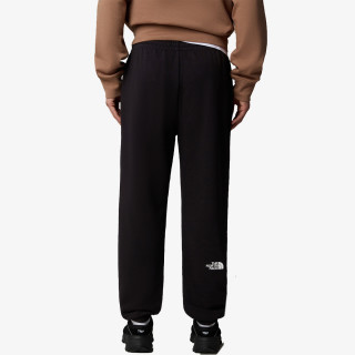 The North Face Men’s Simple Dome Light Regular Tapered 