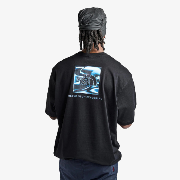 The North Face LIQUID BOX NSE OVERSIZE SHORT SLEEVE 
