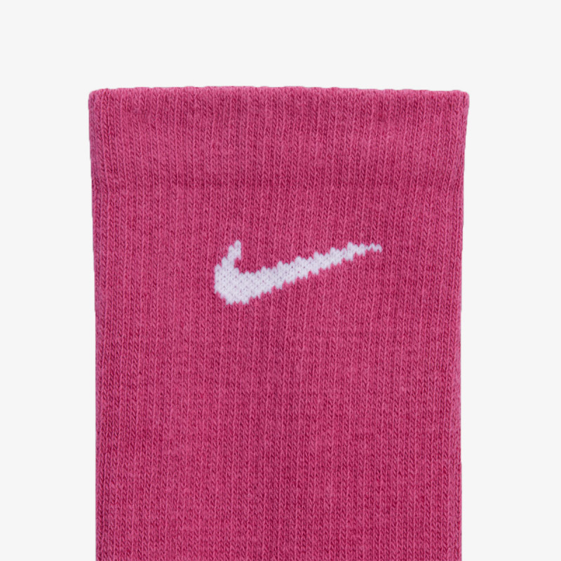 Nike Everyday Plus Cushioned 