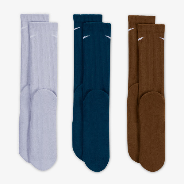 Nike Everyday Plus Cushioned 