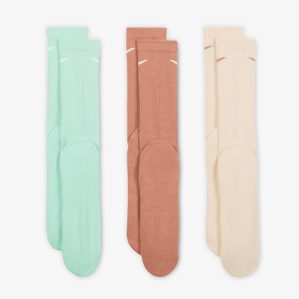 Nike Everyday Plus Cushioned 